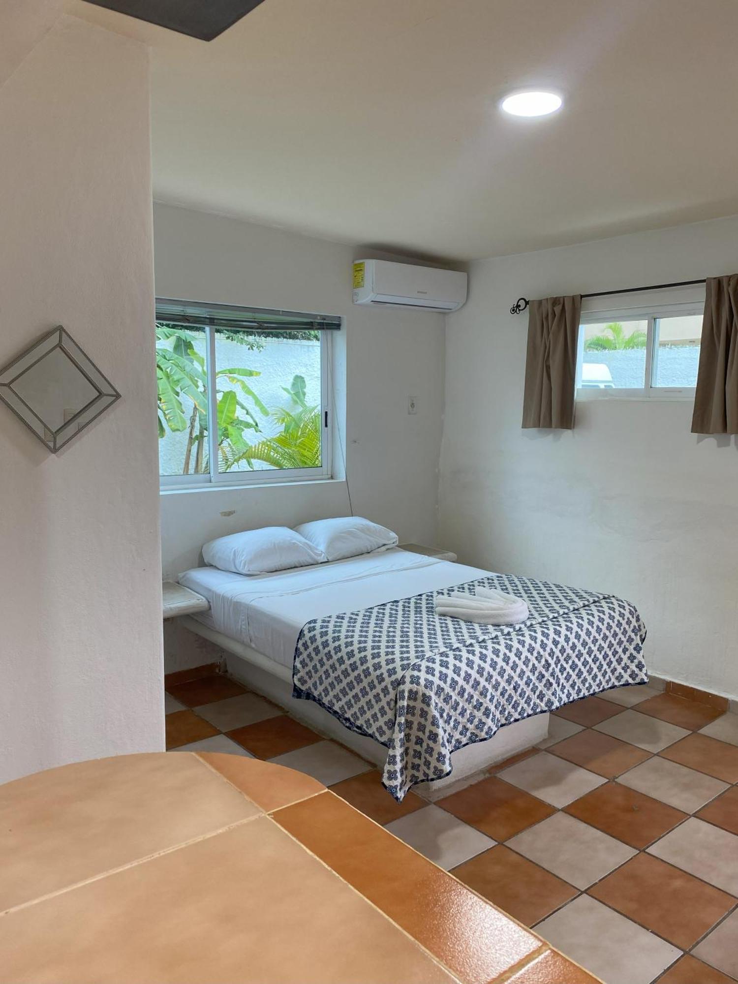 Hotel Dos Mundos, Isla 코수멜 외부 사진
